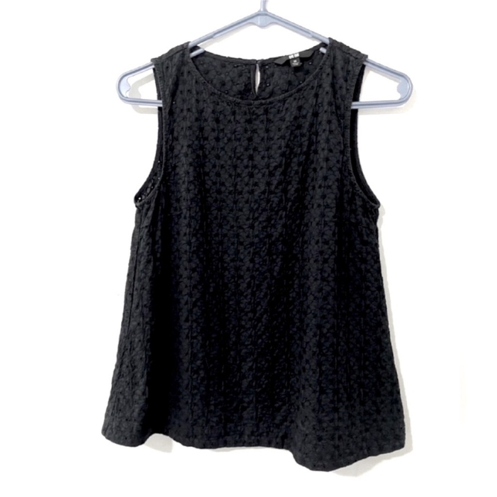 EUC Uniqlo Eyelet Top
